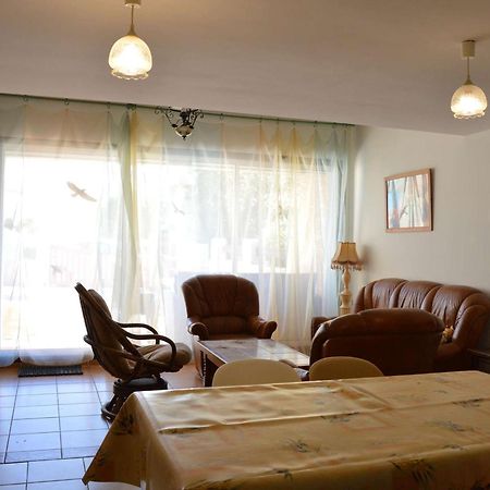 Maison 5 Pieces, 8 Couchages, Terrasse, Proche Plage Et Commerces - Saint Pierre La Mer - Fr-1-229D-240 Buitenkant foto